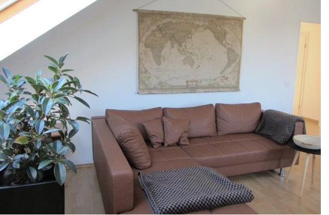 Wohnzimmer mit Weltkarte